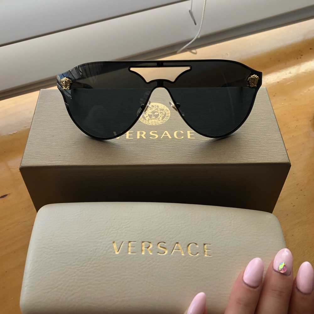 Versace Sunglasses WITH CASE AND BOX!!!!